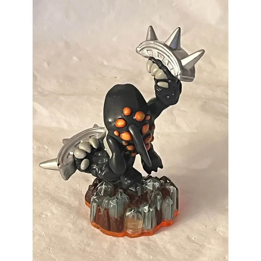 Skylanders Giant -Earth Element - Lot of 5- Activation 2012